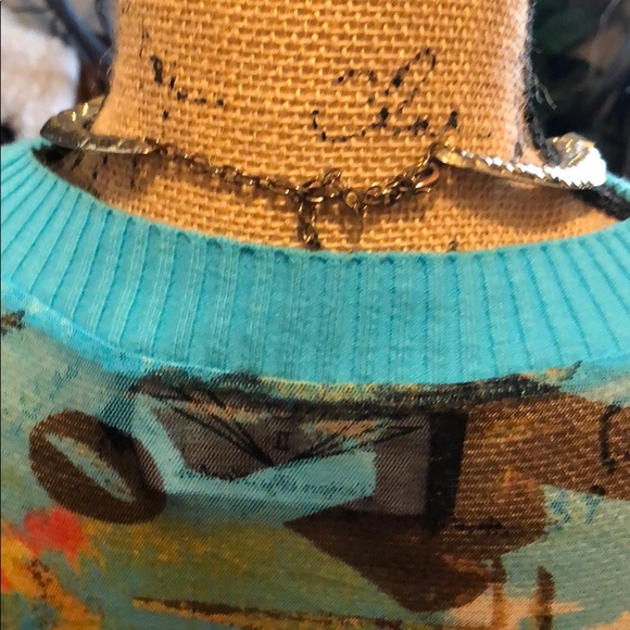 Top - Picture 9 of 11